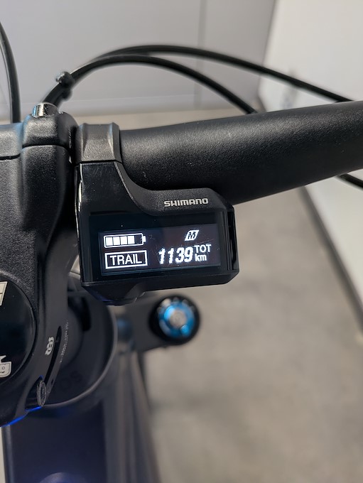 HUSQVARNA HC1